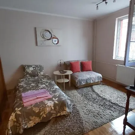 Apartment Ino 99